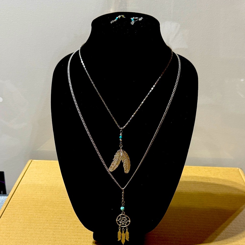 Silver Dreamcatcher Necklace Set